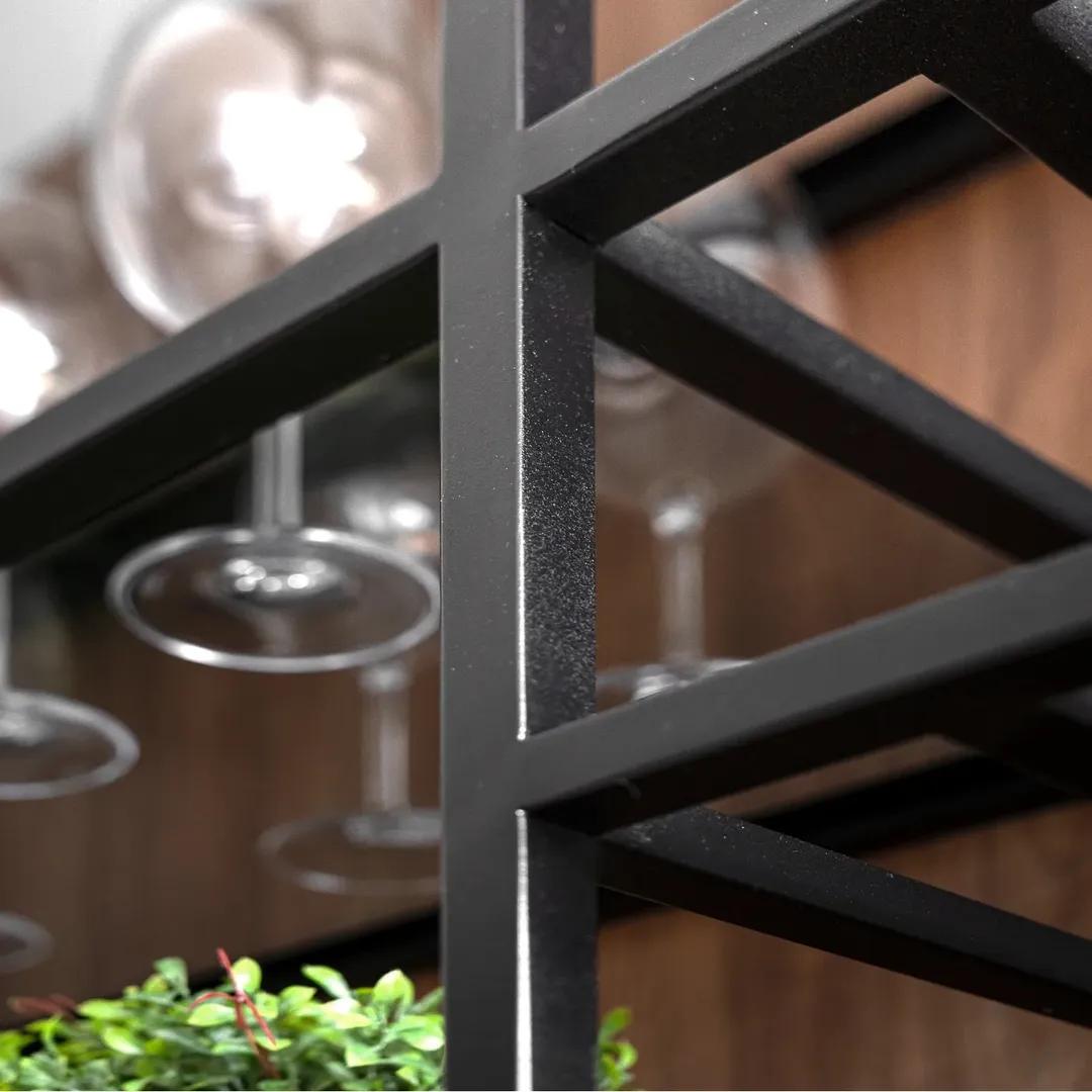 Detalhes em aço — Acabamento artesanal Decoraço